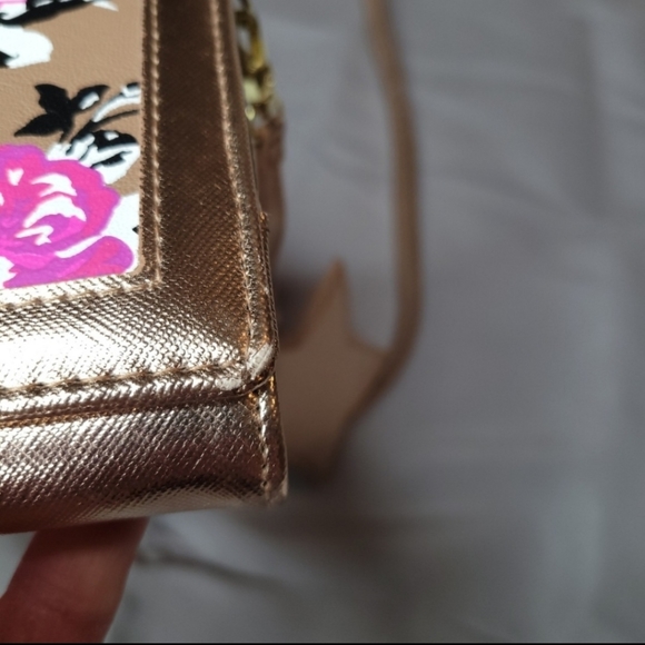 Betsey Johnson Rose Gold Star Crossbody Handbag - Picture 12 of 12